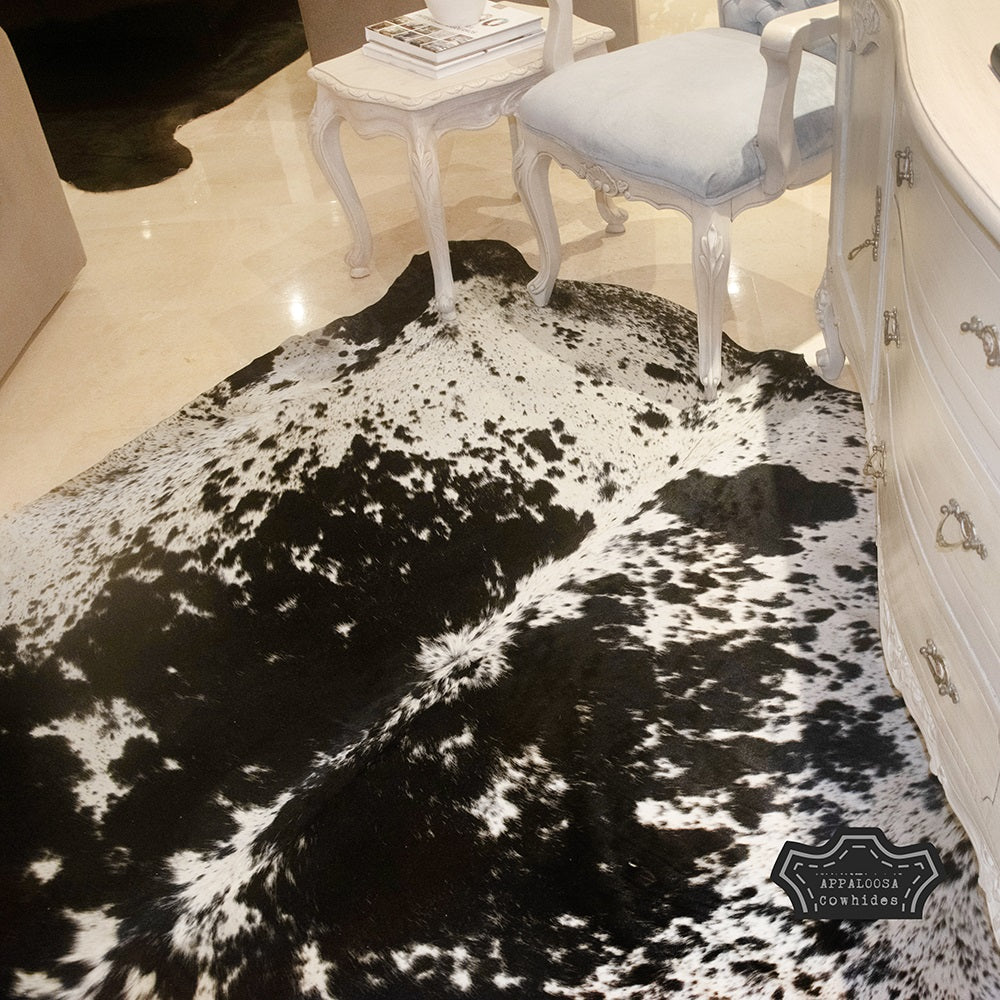 Natural Chromatic Black & White Cowhide Rug